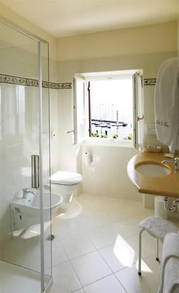 ****  La Vittoria Boutique Hotel Garda  Italy
